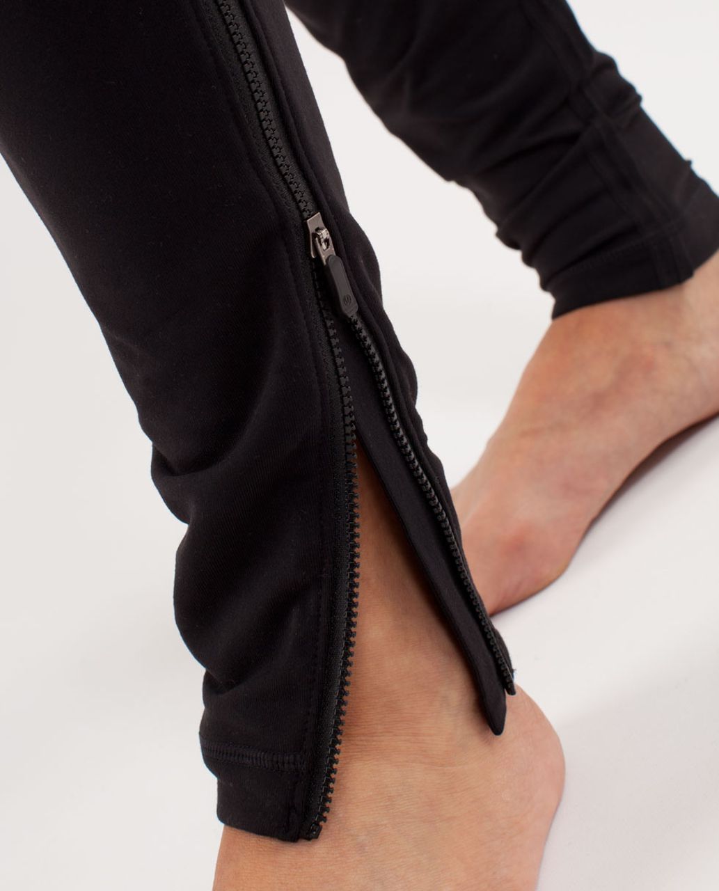 Lululemon Urban Flow Pant - Black