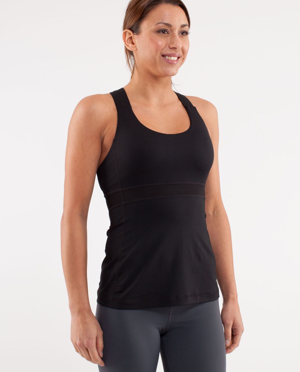 black lululemon tank