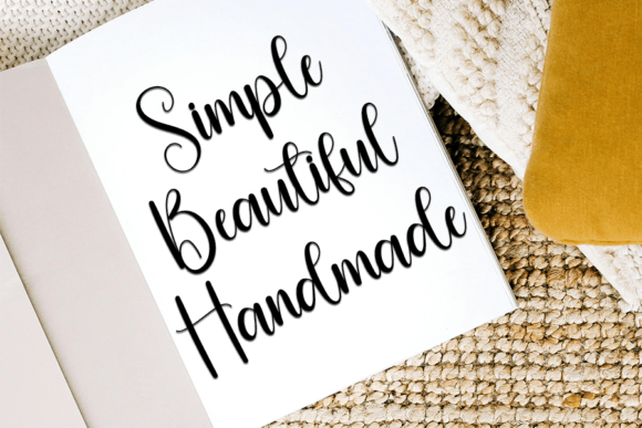 Thumbnail 3 of Beauty Font