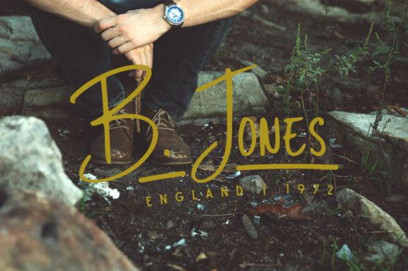 Thumbnail 4 of Bird House Font