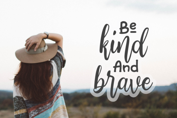 Thumbnail 4 of Bohemian Script Font