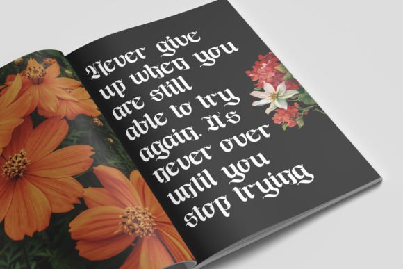 Thumbnail 2 of Regano Font