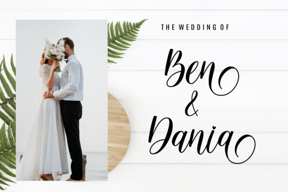 Thumbnail 2 of Sellena Font