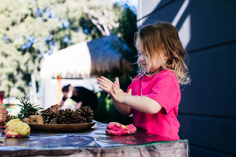 Use natural resources like pine cones to make sustainable Christmas crafts for toddlers.