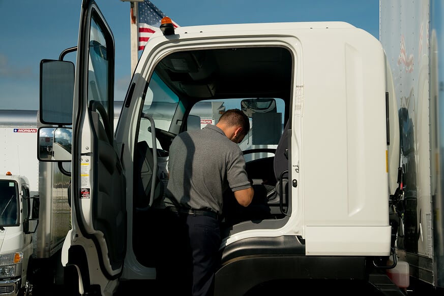 Box Truck Dealer