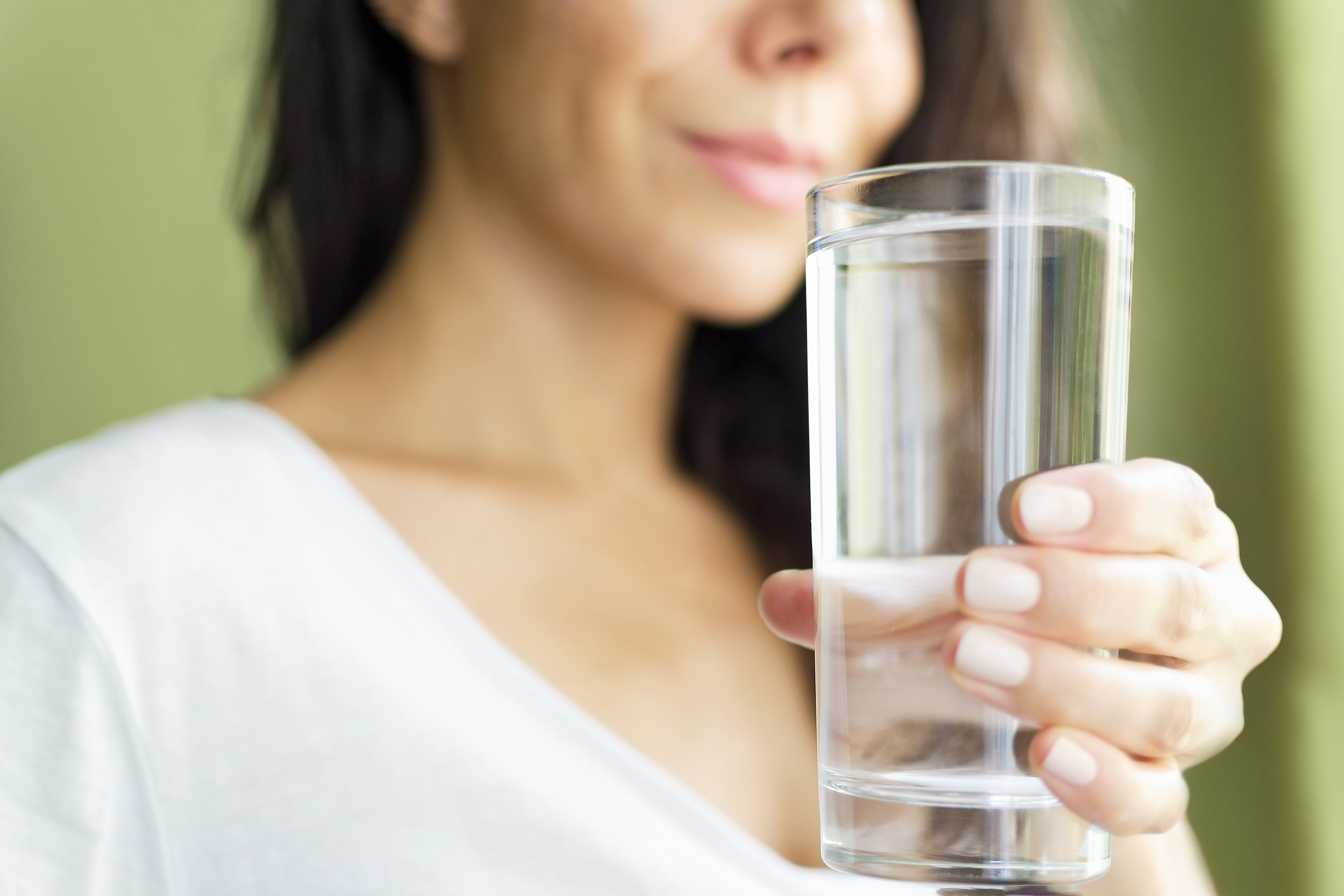 What Causes a Dry Mouth at Night, and What Can I Do About It?