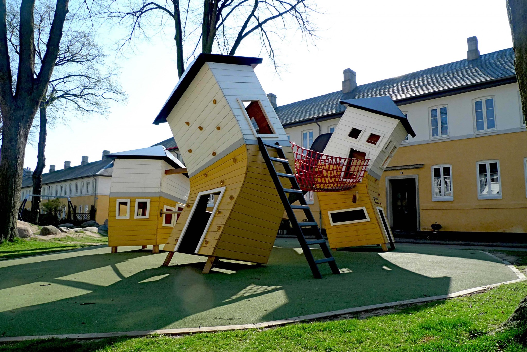 Детский сад в дании. Оригинальные детские площадки. Креативные детские площадки.