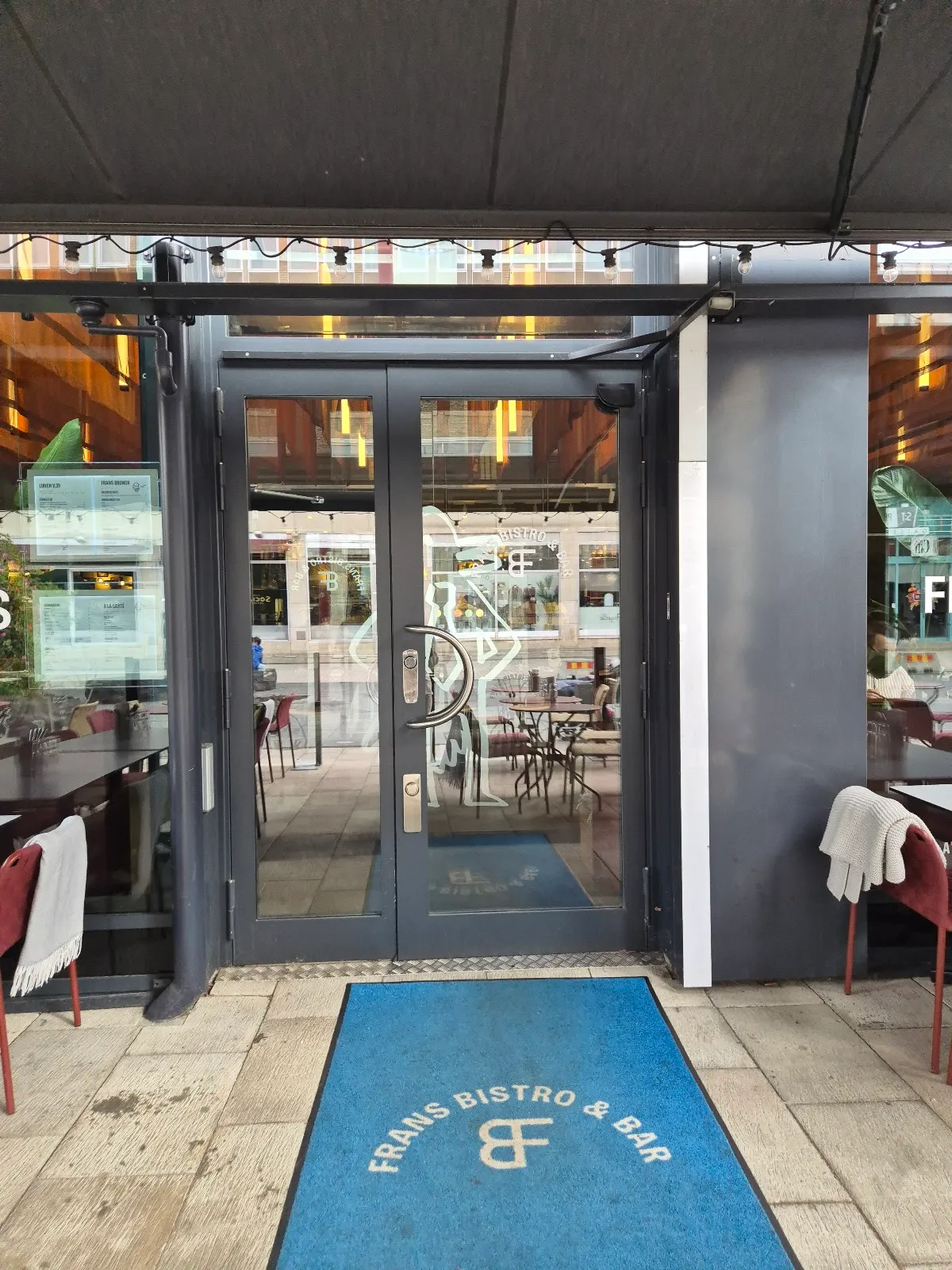 Frans Bistro & Bar
