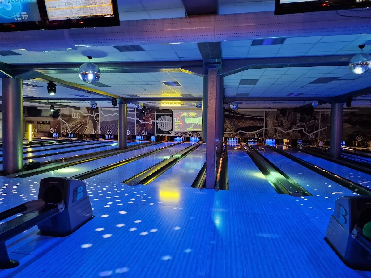Star Bowling