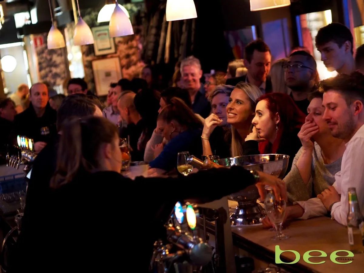 Bee Kök & Bar