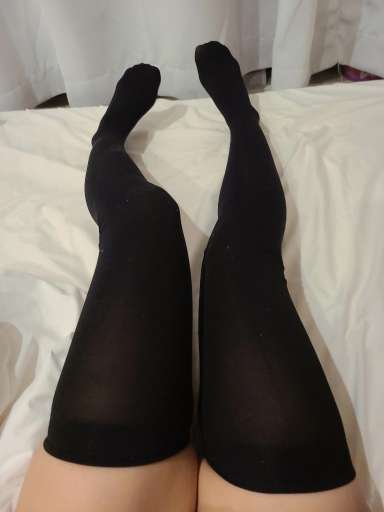 黒ニーハイソックス♡