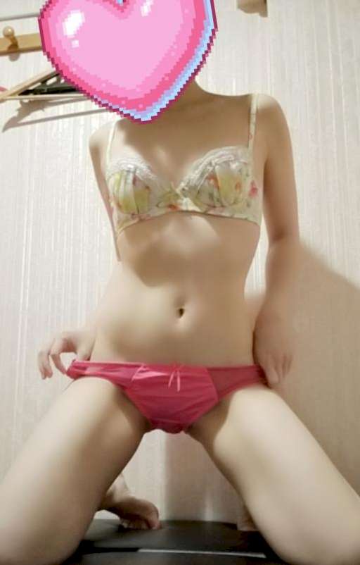 元AV女優のショッキングピンクぱんてぃ♡