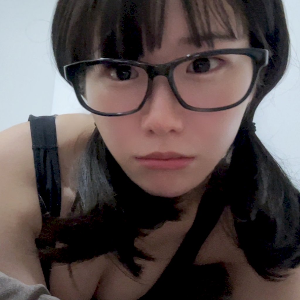 初潮吹き動画