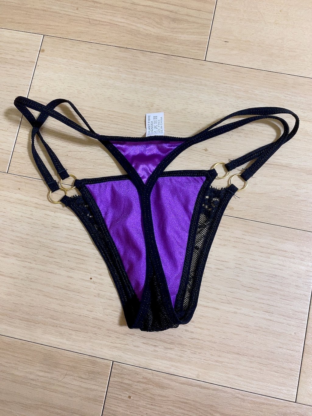 紫のセクシーtバックしみぱん — 商品 — Luscio ラシオ 女子の使用済み下着直販サイト