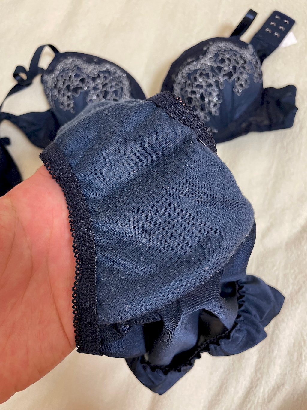 クロッチレスパンティー盗撮 毛玉パンツ＆ブラセット♡ - Luscio ラシオ