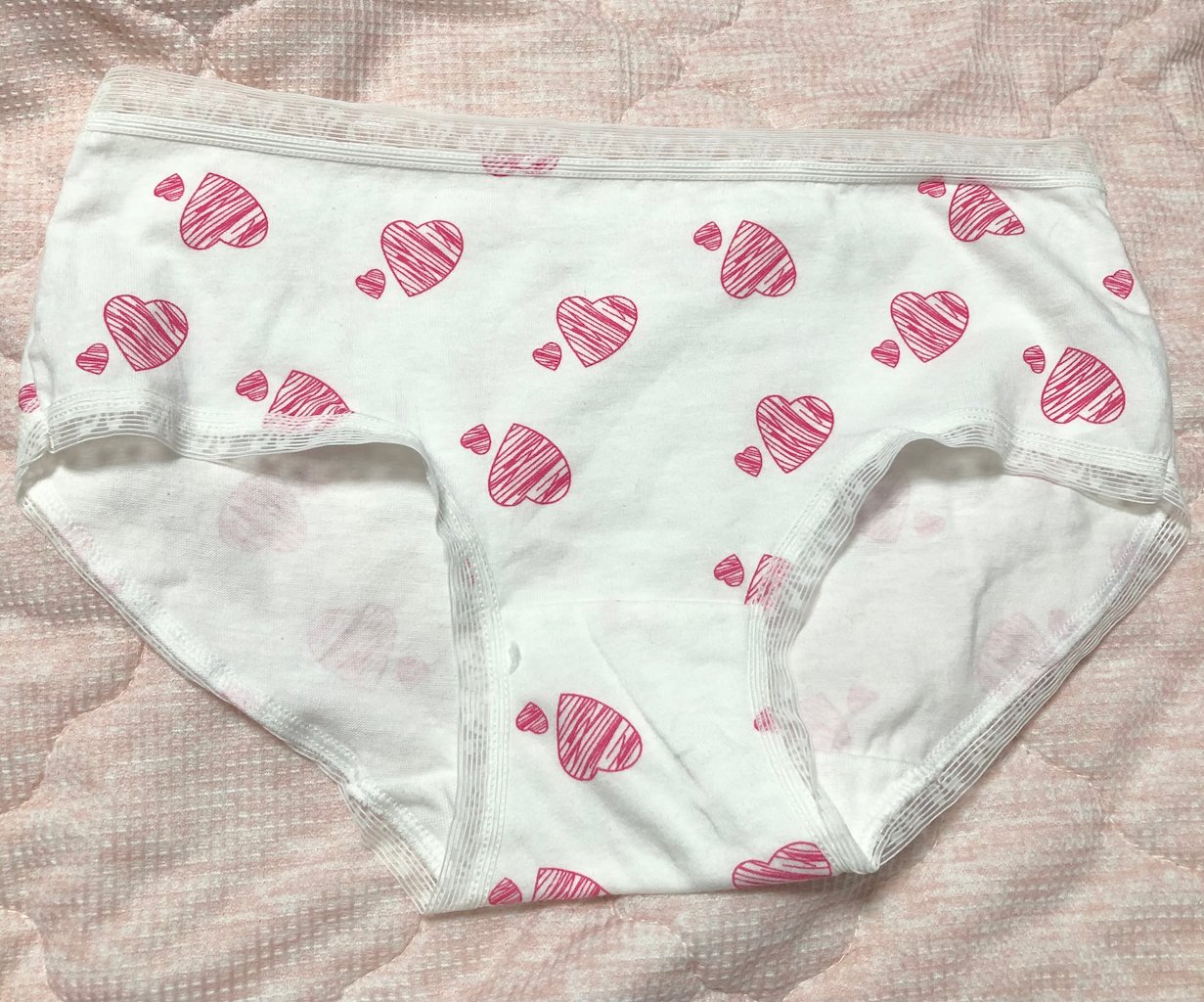 ロリパンツ 染み 