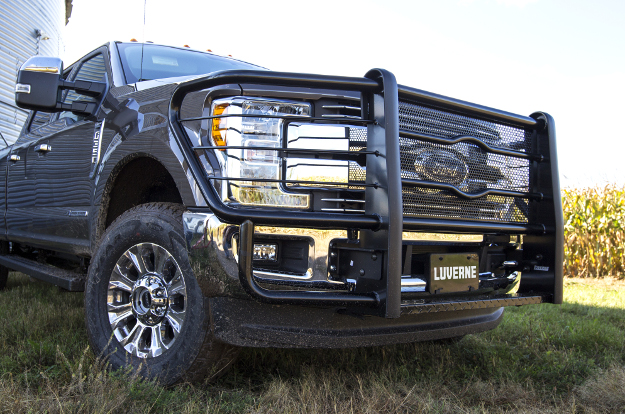 LUVERNE Prowler Max™ grille guard on 2017 Ford F350 Super Duty