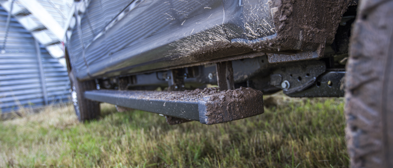 Muddy Grip Step™ aluminum running boards