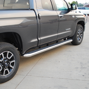 Grey 2014 Toyota Tundra with LUVERNE MegaStep® running boards wheel-to-wheel