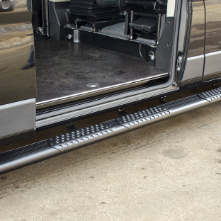 LUVERNE van side steps O-Mega II on Ram ProMaster 2500 sliding door