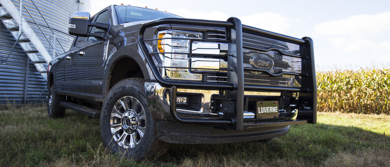 Ford F350 farm truck with LUVERNE Prowler Max™ heavy-duty grille guard