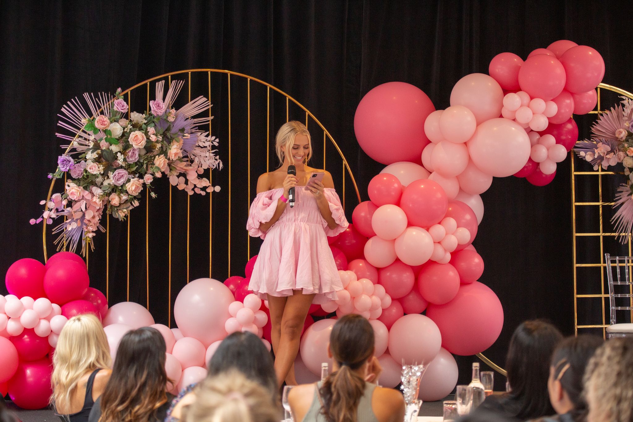 Gold Bar Hoop by Luxe Dream / Florals by Luxe Dream Floral Studio / Balloons by Complete Collaborations