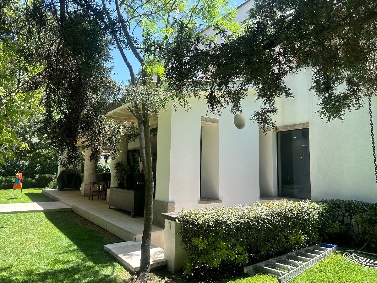 Mansión de Diego, Rancho San Francisco, San Bartolo Ameyalco, 01800 con 4 Recámaras, 4 Baños, 1100 Metros Cuadrados y 6 Puestos de Estacionamiento Mansión de Diego, Rancho San Francisco, San Bartolo Ameyalco, 01800 con 4 Recámaras, 4 Baños, 1100 Metros Cuadrados y 6 Puestos de Estacionamiento