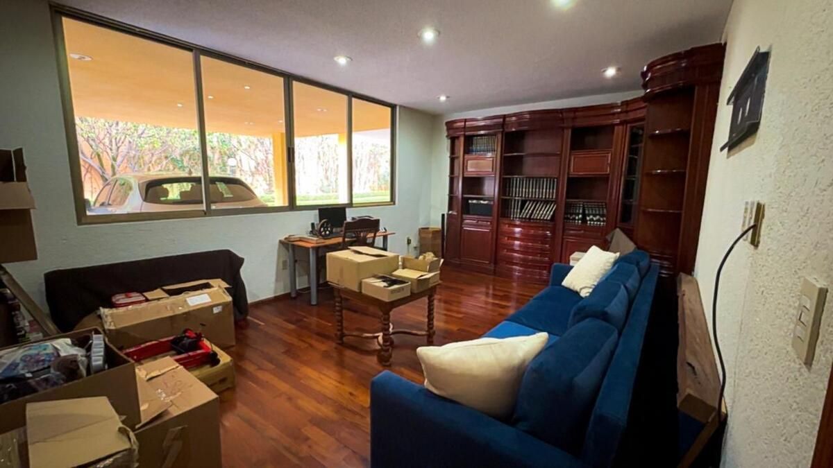 225, Avenida de Las Fuentes, Jardines del Pedregal, 01900 con 3 Recámaras, 675 Metros Cuadrados, 4 Baños y 5 Puestos de Estacionamiento 225, Avenida de Las Fuentes, Jardines del Pedregal, 01900 con 3 Recámaras, 675 Metros Cuadrados, 4 Baños y 5 Puestos de Estacionamiento
