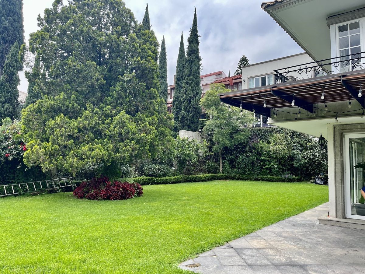 94, Bosque de Cafetos, Bosque de las Lomas, 11700 con 4 Recámaras, 4 Baños, 1000 Metros Cuadrados y 4 Puestos de Estacionamiento 94, Bosque de Cafetos, Bosque de las Lomas, 11700 con 4 Recámaras, 4 Baños, 1000 Metros Cuadrados y 4 Puestos de Estacionamiento