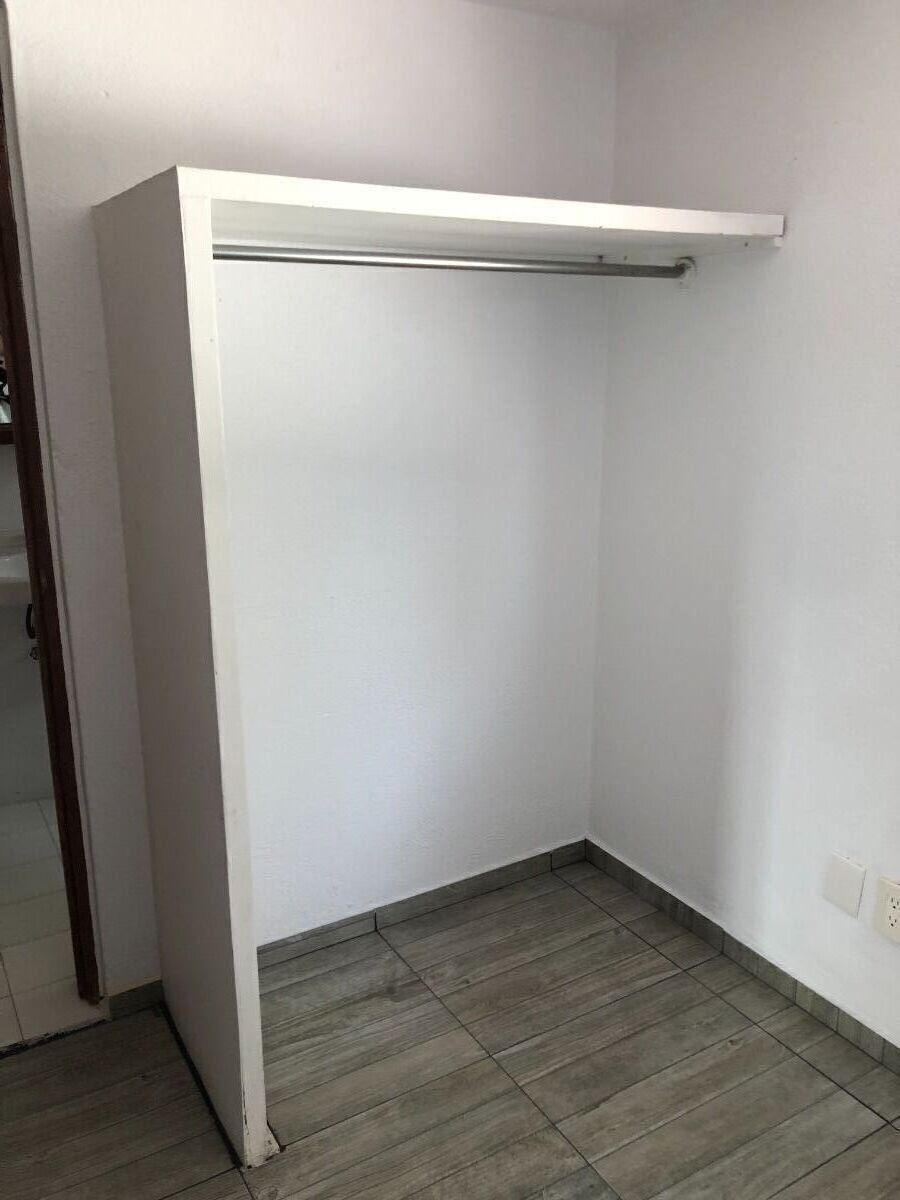188, Loma Chica, Lomas de Vista Hermosa, 05100 con 3 Recámaras, 3 Baños, 298 Metros Cuadrados y 3 Puestos de Estacionamiento 188, Loma Chica, Lomas de Vista Hermosa, 05100 con 3 Recámaras, 3 Baños, 298 Metros Cuadrados y 3 Puestos de Estacionamiento