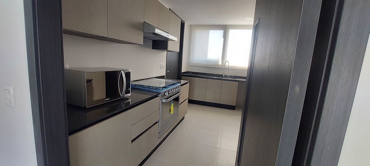 52774, Boulevard Bosque Real, Bosque Real, 52770 con 3 Recámaras, 3 Baños, 215 Metros Cuadrados y 2 Puestos de Estacionamiento 52774, Boulevard Bosque Real, Bosque Real, 52770 con 3 Recámaras, 3 Baños, 215 Metros Cuadrados y 2 Puestos de Estacionamiento