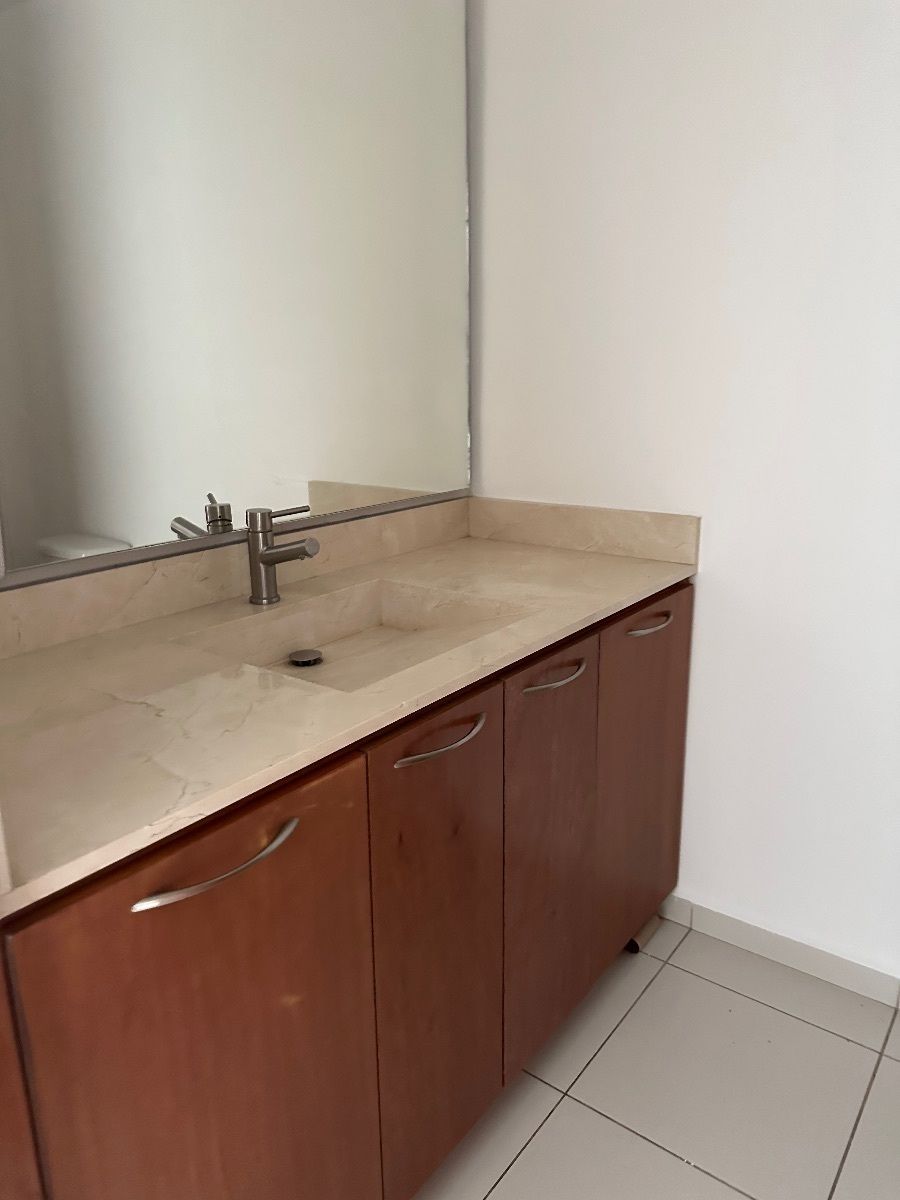 104, Lago Andromaco, Ampliación Granada, 11529 con 3 Recámaras, 3 Baños, 220 Metros Cuadrados y 2 Puestos de Estacionamiento 104, Lago Andromaco, Ampliación Granada, 11529 con 3 Recámaras, 3 Baños, 220 Metros Cuadrados y 2 Puestos de Estacionamiento