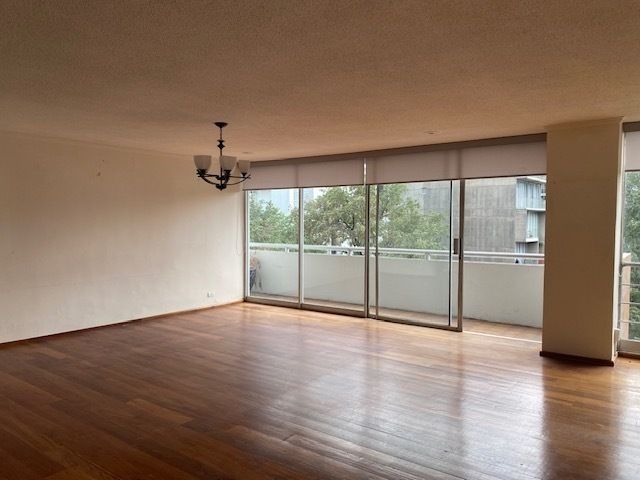 338, Avenida Homero, Polanco, Miguel Hidalgo, 11560 con 3 Recámaras, 2 Baños, 240 Metros Cuadrados y 2 Puestos de Estacionamiento 338, Avenida Homero, Polanco, Miguel Hidalgo, 11560 con 3 Recámaras, 2 Baños, 240 Metros Cuadrados y 2 Puestos de Estacionamiento