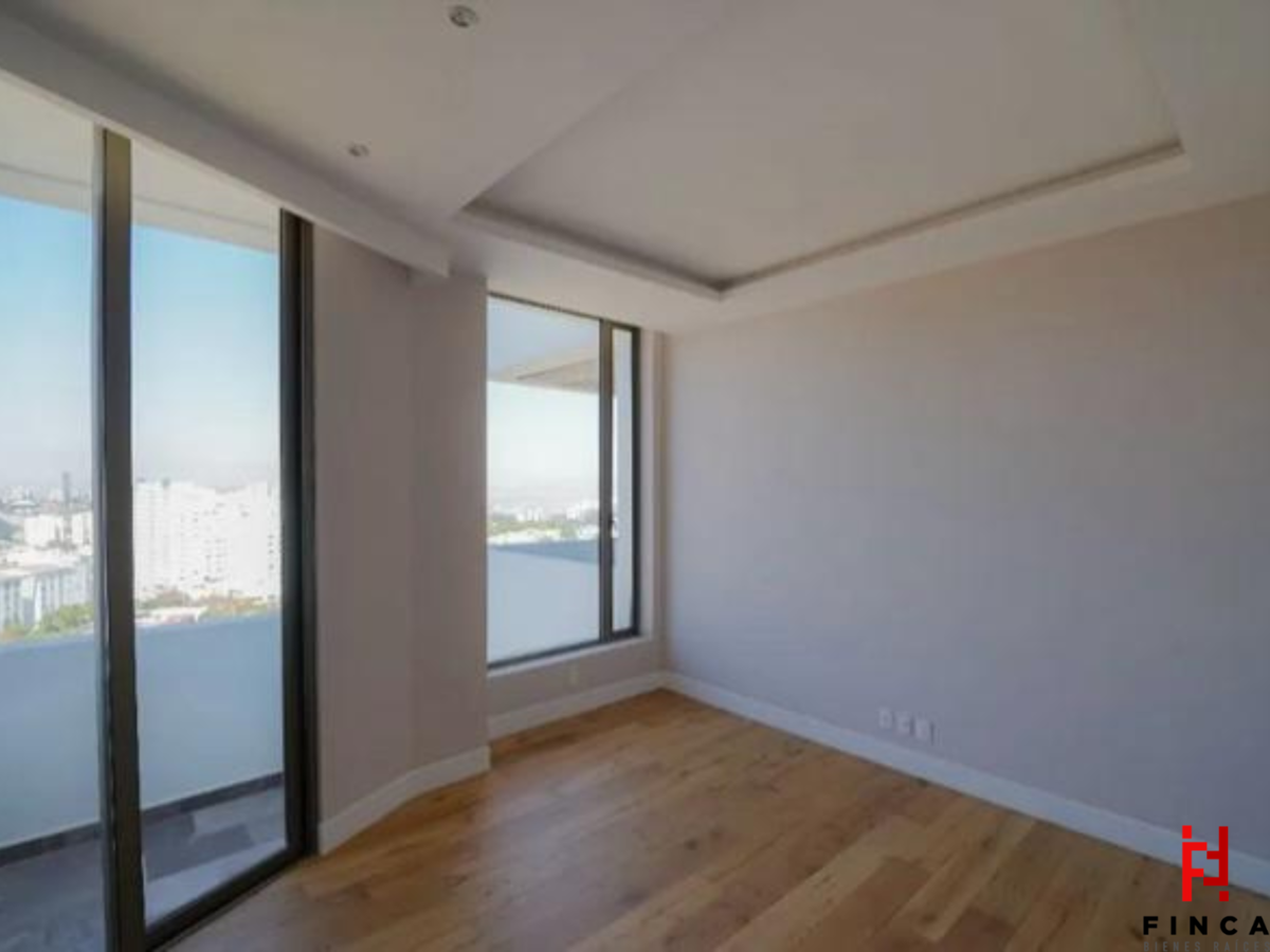 21, Boulevard Interlomas, Lomas Country Club, 52763 con 5 Recámaras, 4 Baños, 596 Metros Cuadrados y 4 Puestos de Estacionamiento 21, Boulevard Interlomas, Lomas Country Club, 52763 con 5 Recámaras, 4 Baños, 596 Metros Cuadrados y 4 Puestos de Estacionamiento