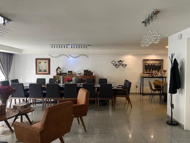 11, Avenida Jaime Balmes, Polanco, Polanco I Sección, 11510 con 4 Recámaras, 295 Metros Cuadrados, 3 Baños y 2 Puestos de Estacionamiento 11, Avenida Jaime Balmes, Polanco, Polanco I Sección, 11510 con 4 Recámaras, 295 Metros Cuadrados, 3 Baños y 2 Puestos de Estacionamiento