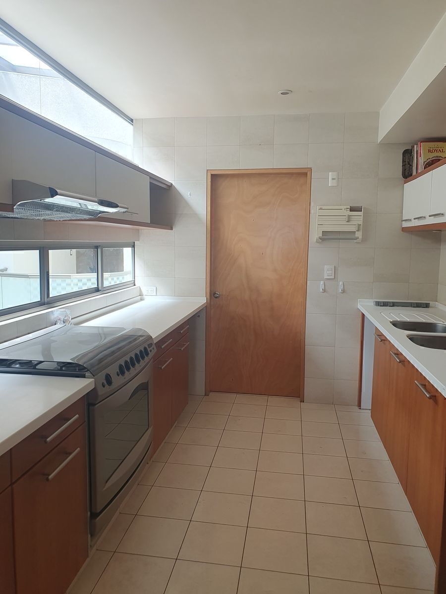 38, Rincón del Bosque, Rincón del Bosque, Bosque de Chapultepec I Sección, 11100 con 3 Recámaras, 3 Baños, 243 Metros Cuadrados y 2 Puestos de Estacionamiento 38, Rincón del Bosque, Rincón del Bosque, Bosque de Chapultepec I Sección, 11100 con 3 Recámaras, 3 Baños, 243 Metros Cuadrados y 2 Puestos de Estacionamiento
