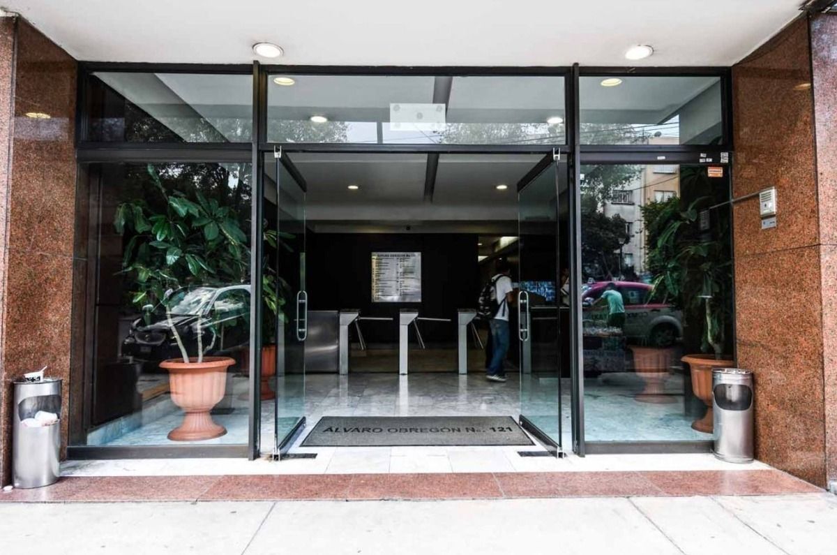 121, Avenida Álvaro Obregón, Roma Norte, 06700 con 0 Recámaras, 2 Baños, 300 Metros Cuadrados y 2 Puestos de Estacionamiento 121, Avenida Álvaro Obregón, Roma Norte, 06700 con 0 Recámaras, 2 Baños, 300 Metros Cuadrados y 2 Puestos de Estacionamiento