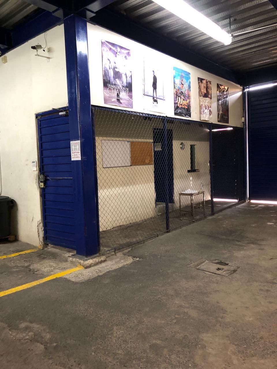 13, Gobernador José Gómez de La Cortina, San Miguel Chapultepec I Sección, 11850 con 0 Recámaras, 0 Baños, 1716 Metros Cuadrados y $300,000 13, Gobernador José Gómez de La Cortina, San Miguel Chapultepec I Sección, 11850 con 0 Recámaras, 0 Baños, 1716 Metros Cuadrados y $300,000
