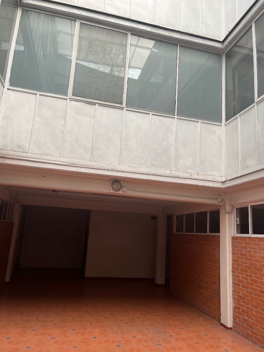 1467, Miguel Laurent, Portales Norte, 03303