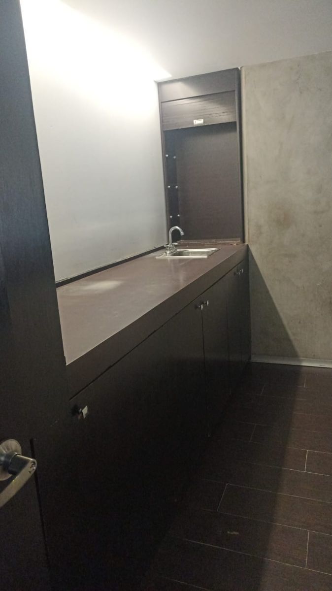 17-2, Barcelata, Guadalupe Inn, 01020 con 0 Recámaras, 2 Baños, 338 Metros Cuadrados y 8 Puestos de Estacionamiento 17-2, Barcelata, Guadalupe Inn, 01020 con 0 Recámaras, 2 Baños, 338 Metros Cuadrados y 8 Puestos de Estacionamiento