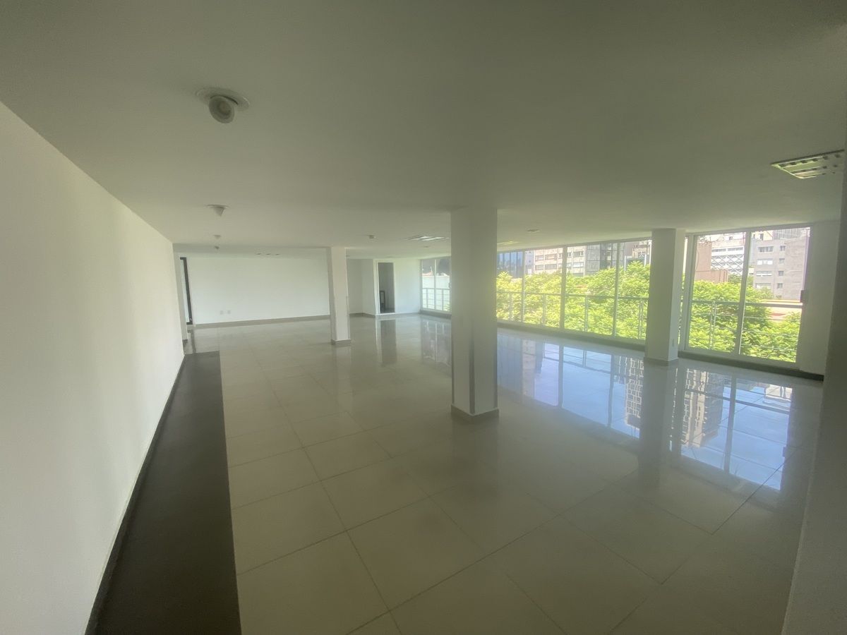 245, Avenida Paseo de la Reforma, Colonia Renacimiento, Cuauhtémoc, 06500 con 0 Recámaras, 2 Baños, 340 Metros Cuadrados y 2 Puestos de Estacionamiento 245, Avenida Paseo de la Reforma, Colonia Renacimiento, Cuauhtémoc, 06500 con 0 Recámaras, 2 Baños, 340 Metros Cuadrados y 2 Puestos de Estacionamiento