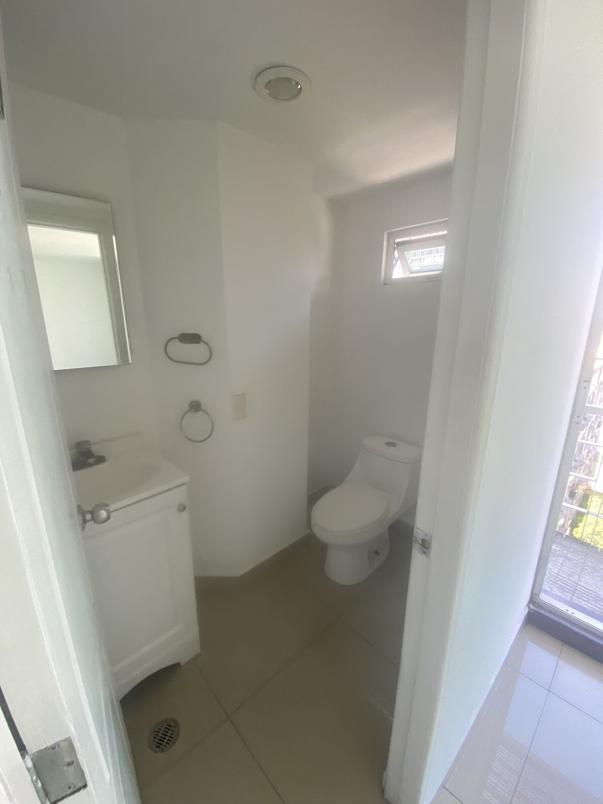 245, Avenida Paseo de la Reforma, Colonia Renacimiento, Cuauhtémoc, 06500 con 0 Recámaras, 2 Baños, 340 Metros Cuadrados y 2 Puestos de Estacionamiento 245, Avenida Paseo de la Reforma, Colonia Renacimiento, Cuauhtémoc, 06500 con 0 Recámaras, 2 Baños, 340 Metros Cuadrados y 2 Puestos de Estacionamiento