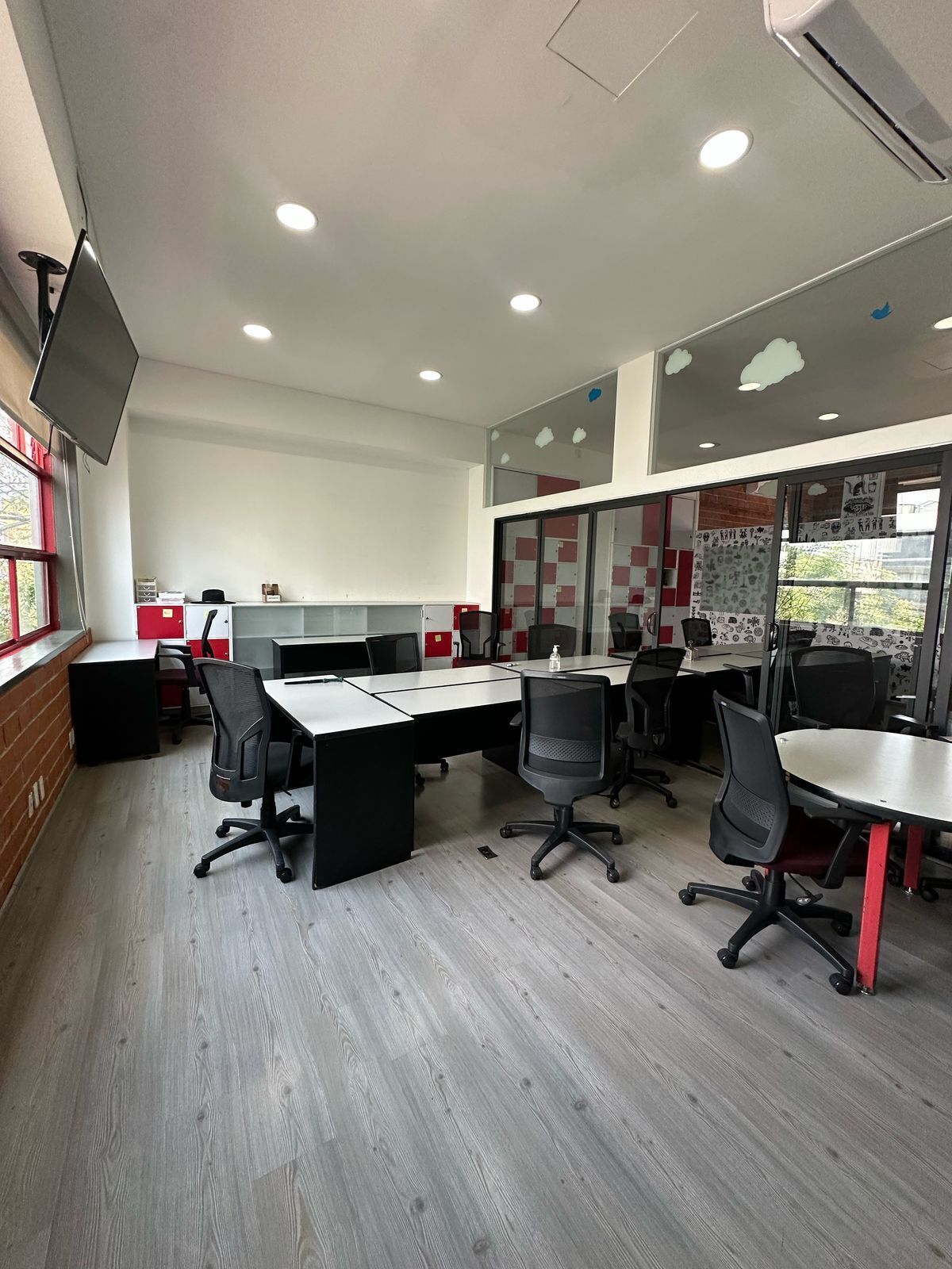 266, Colima, Roma Norte, 06700 con 0 Recámaras, 2 Baños, 430 Metros Cuadrados y $130,000 266, Colima, Roma Norte, 06700 con 0 Recámaras, 2 Baños, 430 Metros Cuadrados y $130,000
