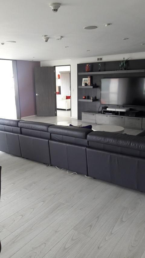 34, Avenida Lomas del Encanto, 004, Lomas Country Club, 52779 con 3 Recámaras, 3 Baños, 385 Metros Cuadrados y 3 Puestos de Estacionamiento 34, Avenida Lomas del Encanto, 004, Lomas Country Club, 52779 con 3 Recámaras, 3 Baños, 385 Metros Cuadrados y 3 Puestos de Estacionamiento