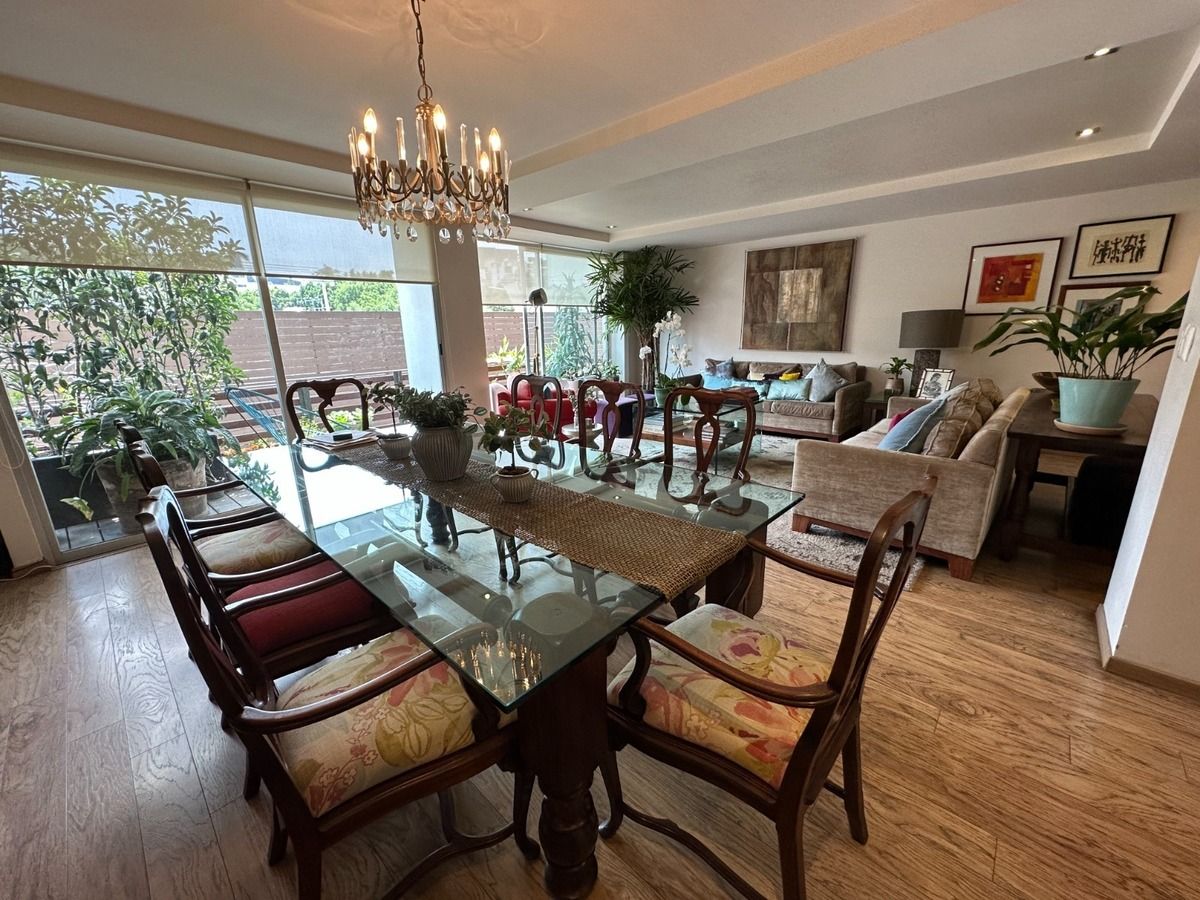 50, Rosedal, Lomas de Chapultepec, 11000 con 3 Recámaras, 3 Baños, 183 Metros Cuadrados y 2 Puestos de Estacionamiento 50, Rosedal, Lomas de Chapultepec, 11000 con 3 Recámaras, 3 Baños, 183 Metros Cuadrados y 2 Puestos de Estacionamiento