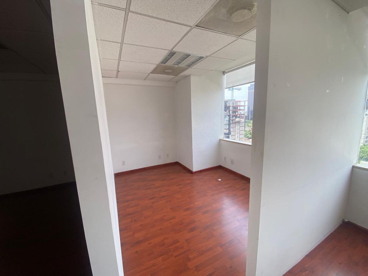 51, Praga, Juárez, 06600 con 0 Recámaras, 2 Baños, 445 Metros Cuadrados y 6 Puestos de Estacionamiento 51, Praga, Juárez, 06600 con 0 Recámaras, 2 Baños, 445 Metros Cuadrados y 6 Puestos de Estacionamiento