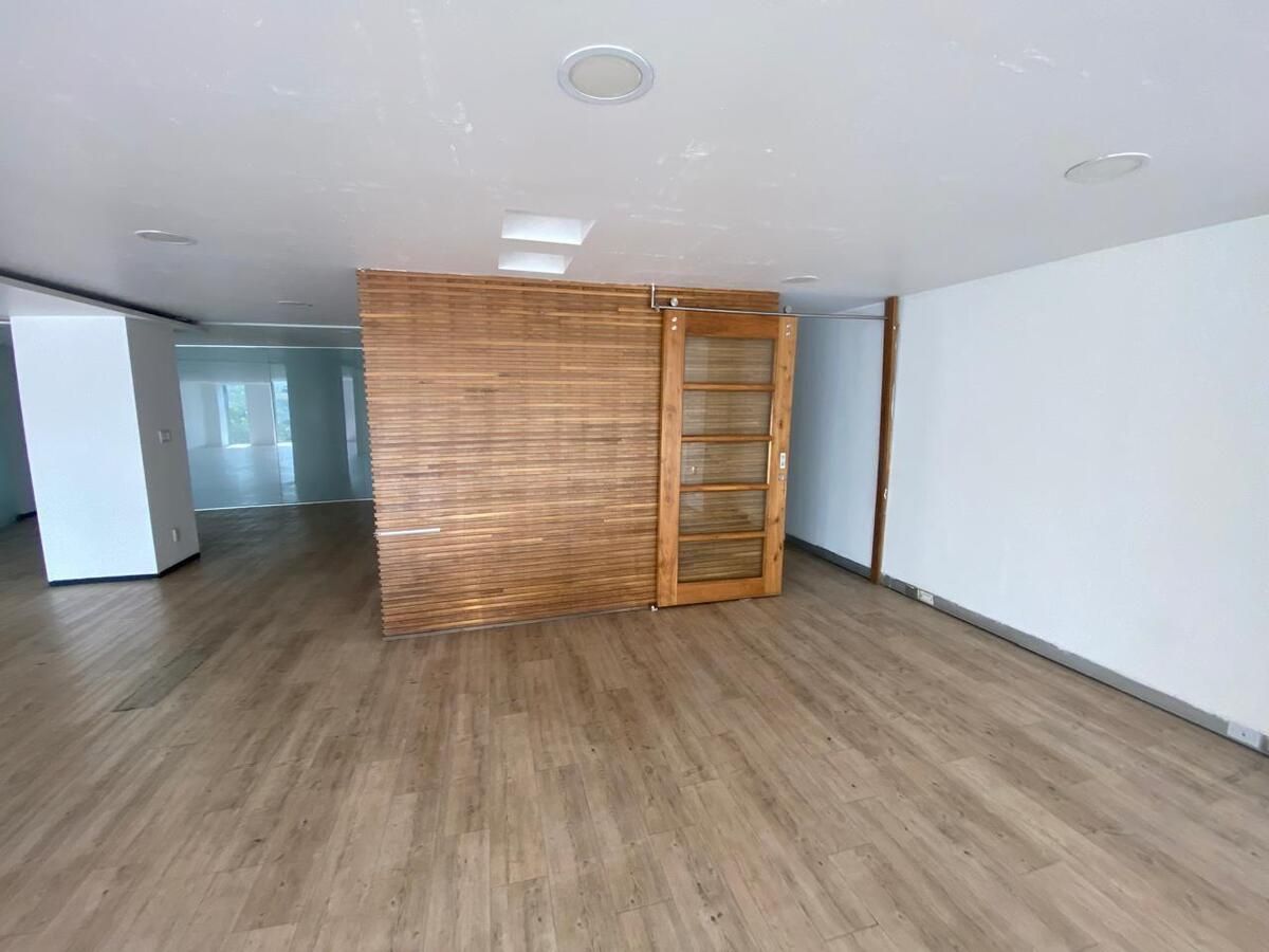 69, Liverpool, Juárez, 06600 con 0 Recámaras, 2 Baños, 244 Metros Cuadrados y 2 Puestos de Estacionamiento 69, Liverpool, Juárez, 06600 con 0 Recámaras, 2 Baños, 244 Metros Cuadrados y 2 Puestos de Estacionamiento