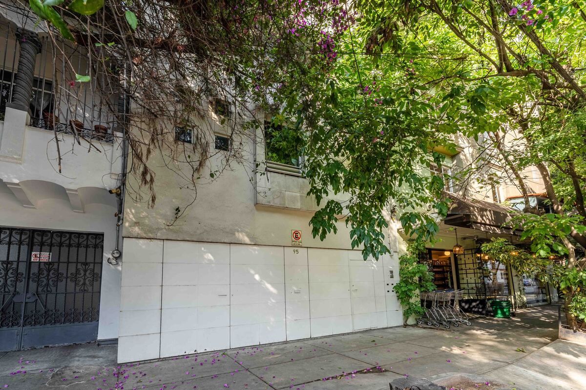 81, Avenida Mazatlan, Colonia Condesa, 06140 81, Avenida Mazatlan, Colonia Condesa, 06140