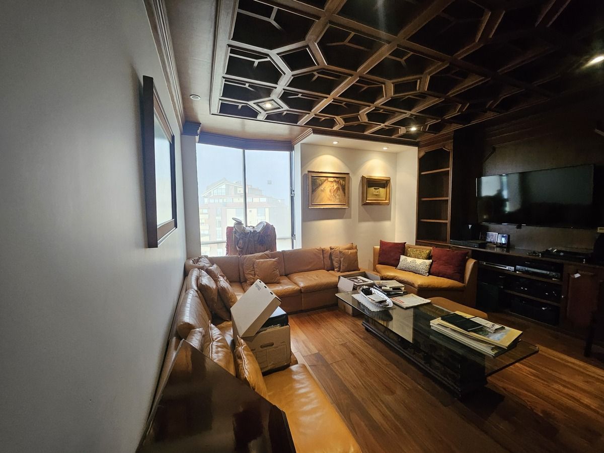 Departamento en Renta en Paseo De La Reforma con 3 Recámaras, 3 Baños y 349 Metros Cuadrados Departamento en Renta en Paseo De La Reforma con 3 Recámaras, 3 Baños y 349 Metros Cuadrados