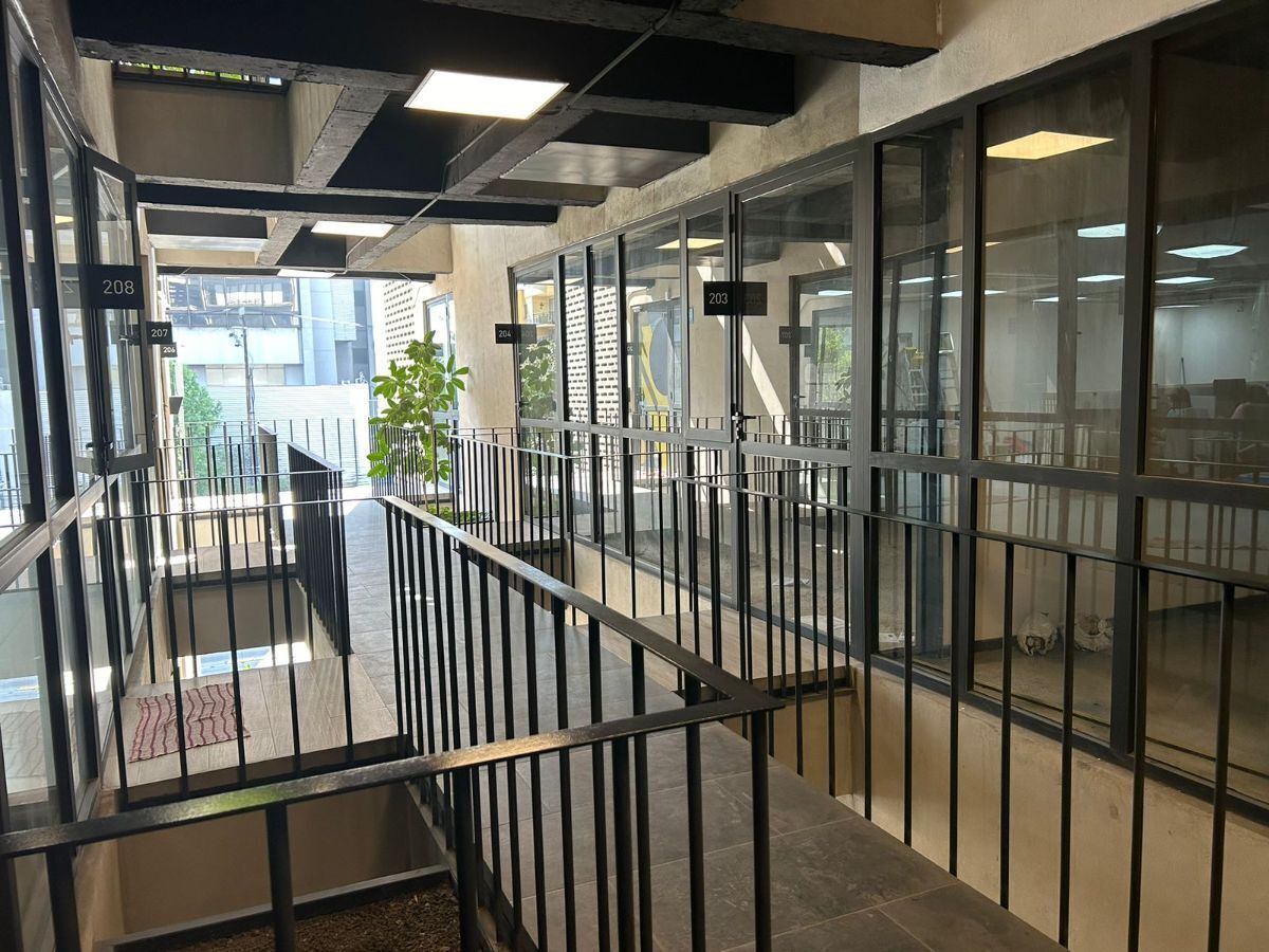 Loc. 1, 1233, Avenida Cuauhtémoc, Santa Cruz Atoyac, 03310 con 0 Recámaras, 2 Baños, 96 Metros Cuadrados y 2 Puestos de Estacionamiento Loc. 1, 1233, Avenida Cuauhtémoc, Santa Cruz Atoyac, 03310 con 0 Recámaras, 2 Baños, 96 Metros Cuadrados y 2 Puestos de Estacionamiento